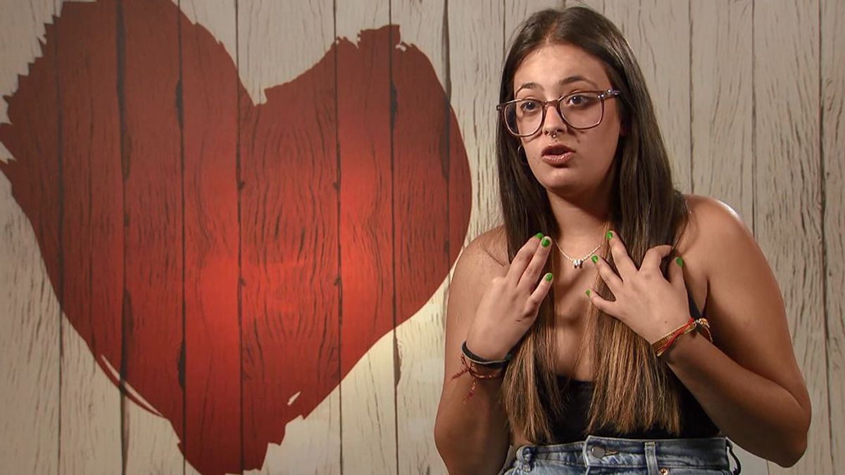 Una ‘chonaza de categoría’ en ‘First Dates’: “Donde pisa una leona no deja huella una gatita”