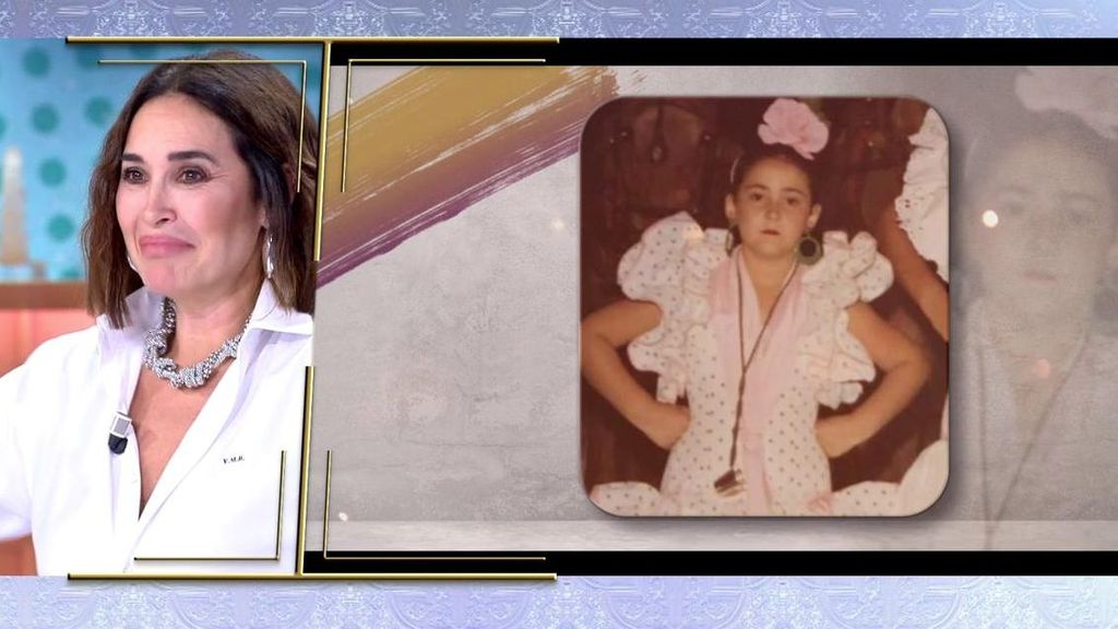 Vicky Martín Berrocal, vestida de flamenca cuando era una niña