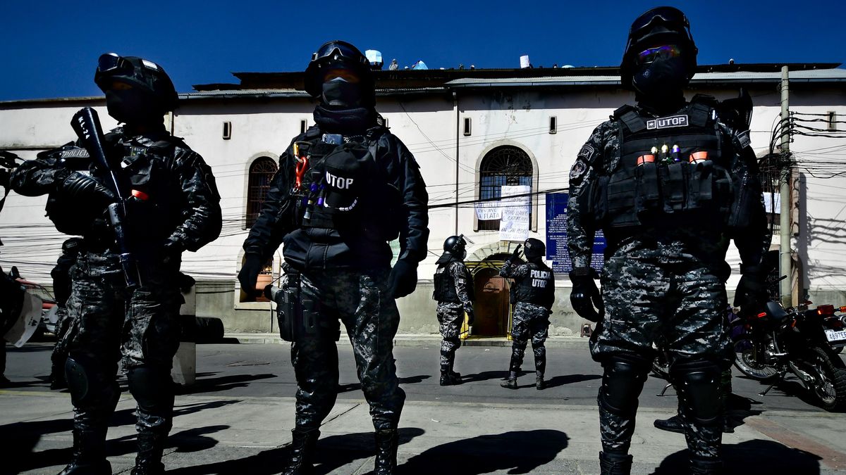 Policía en Bolivia