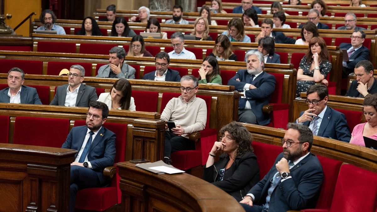ERC y Junts pactan condicionar la investidura de Pedro Sánchez al ...