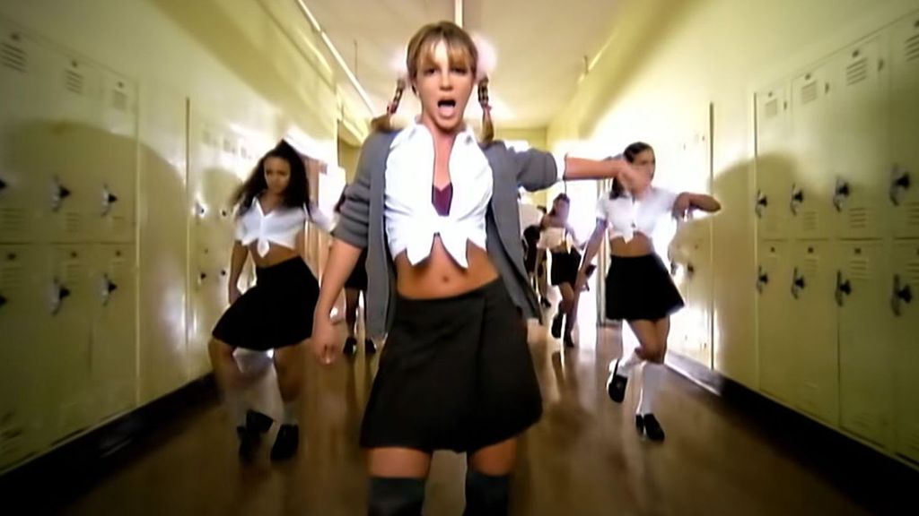 Fotograma del icónico Baby One More Time de Britney Spears