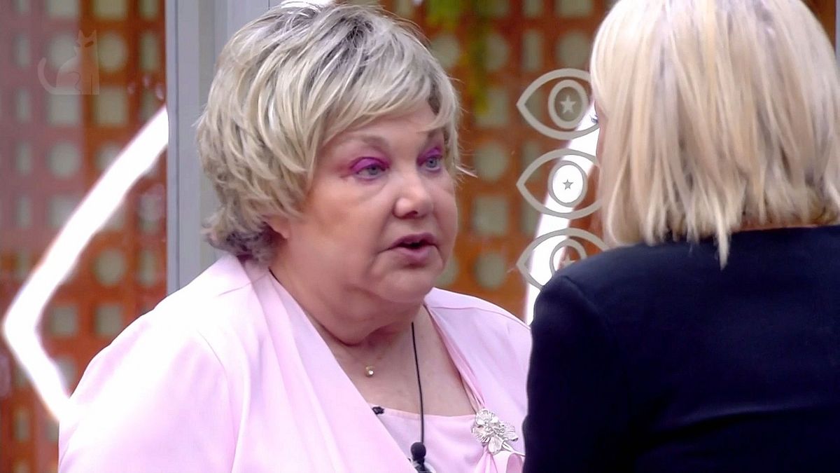 Karina explica sus nominaciones a Laura Bozzo