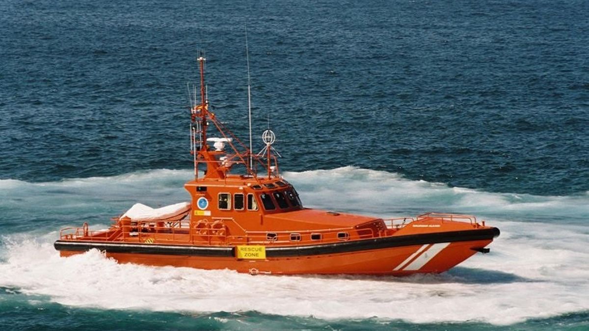 Archivo - Embarcación de rescate 'Salvamar Saiph' de Salvamento Marítimo.