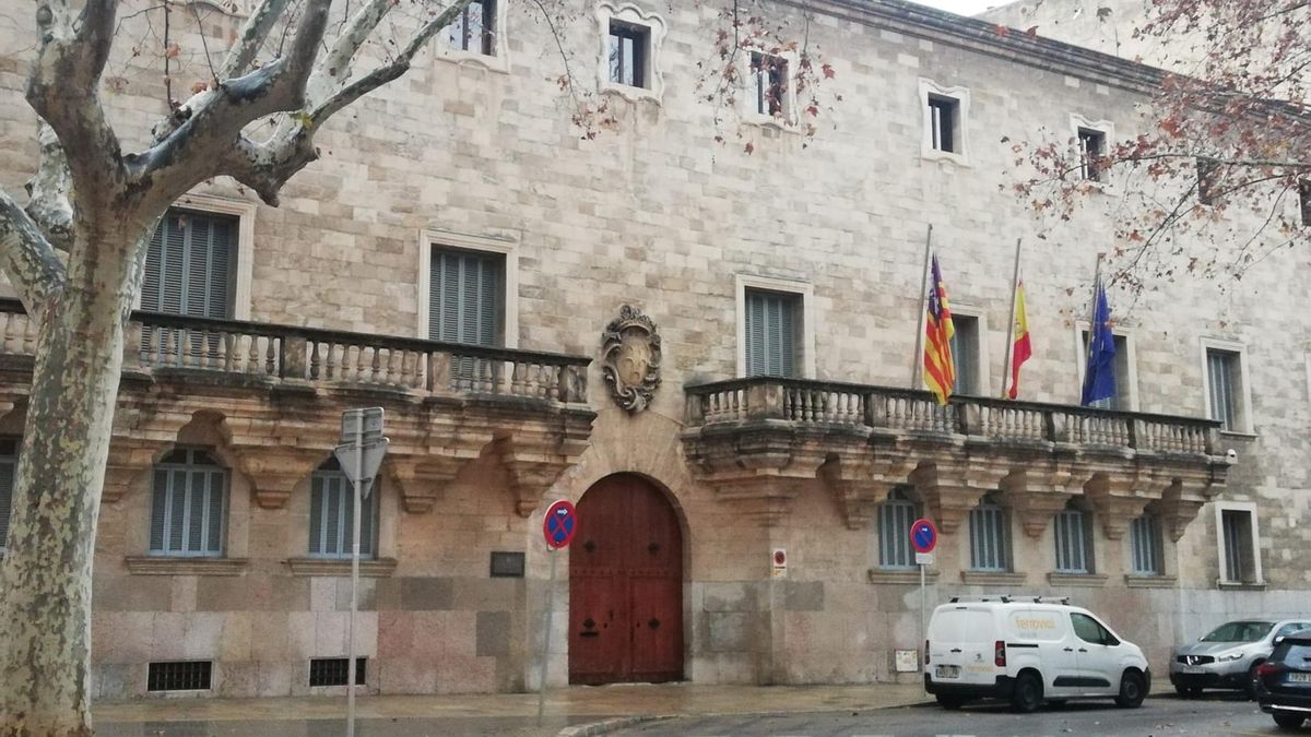 Archivo - El Palacio de Justicia, sede del Tribunal Superior de Justicia de Baleares (TSJIB) y la Audiencia Provincial, en la plaza Weyler de Palma.