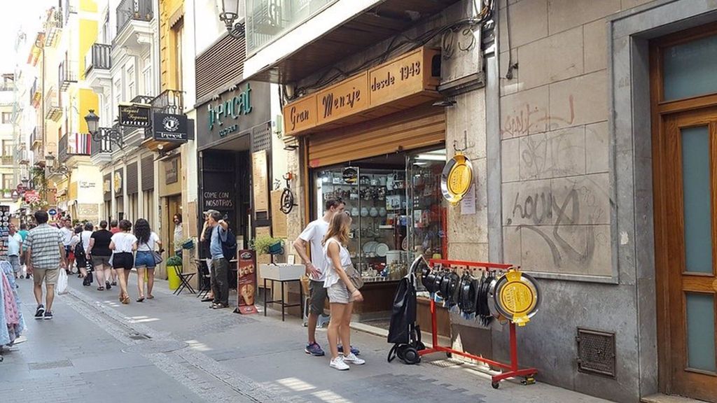 Colapsa la web del Bono Comercio en Valencia en su primer día de venta con más de 250.000 peticiones