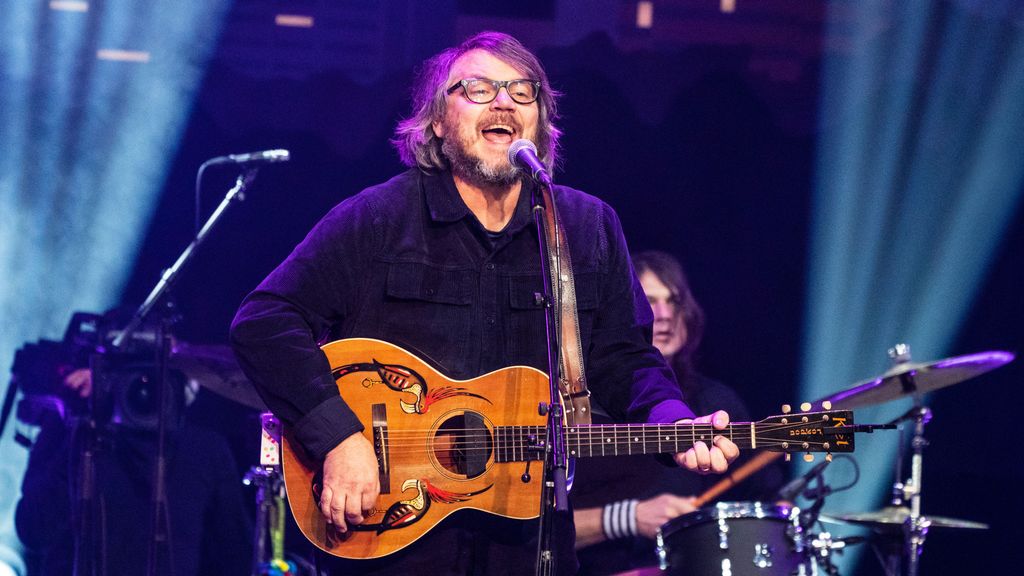 Jeff Tweedy, en 2021. La fama de artista doliente lo persigue, pero el lo niega.