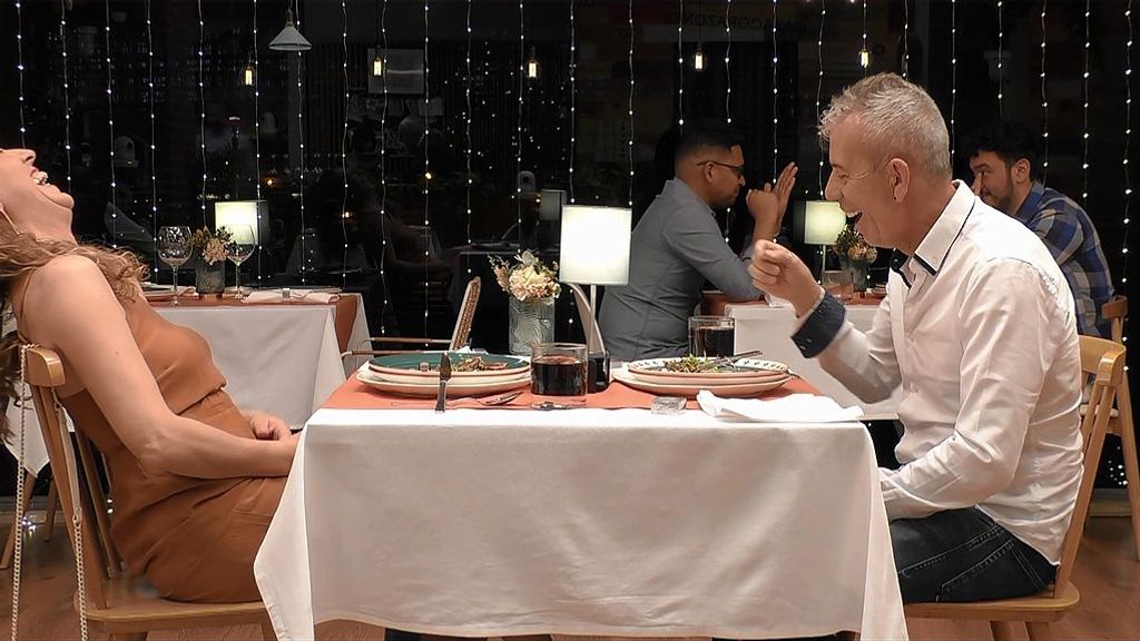 Luis y Fernanda durante su cita en 'First Dates'