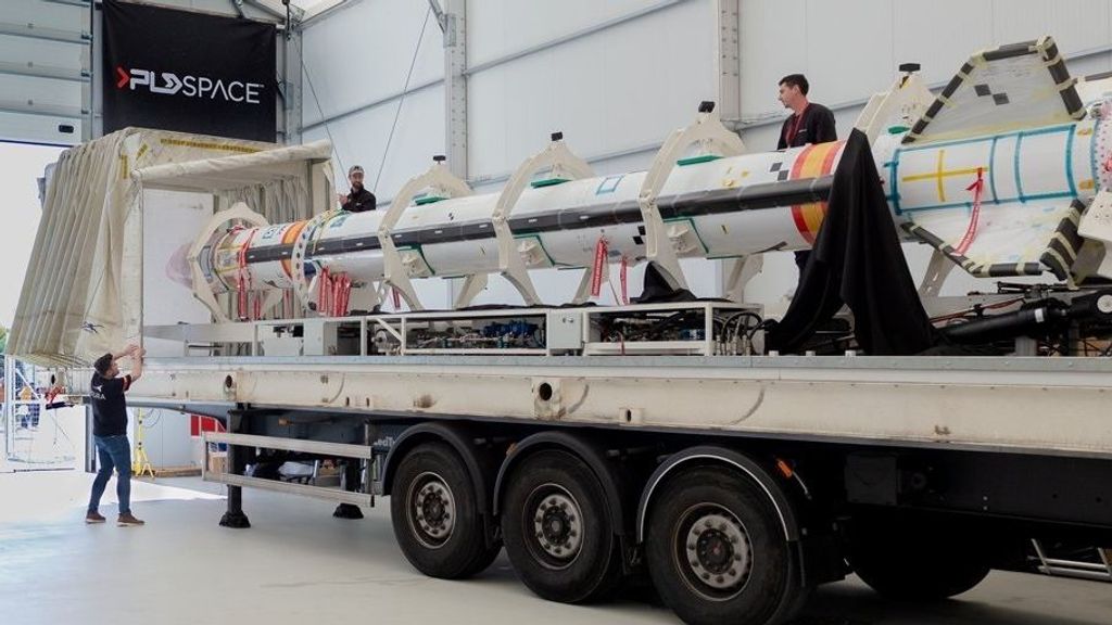El Miura 1 regresa al Cedea de Huelva para su nuevo intento de lanzamiento, aún sin fecha