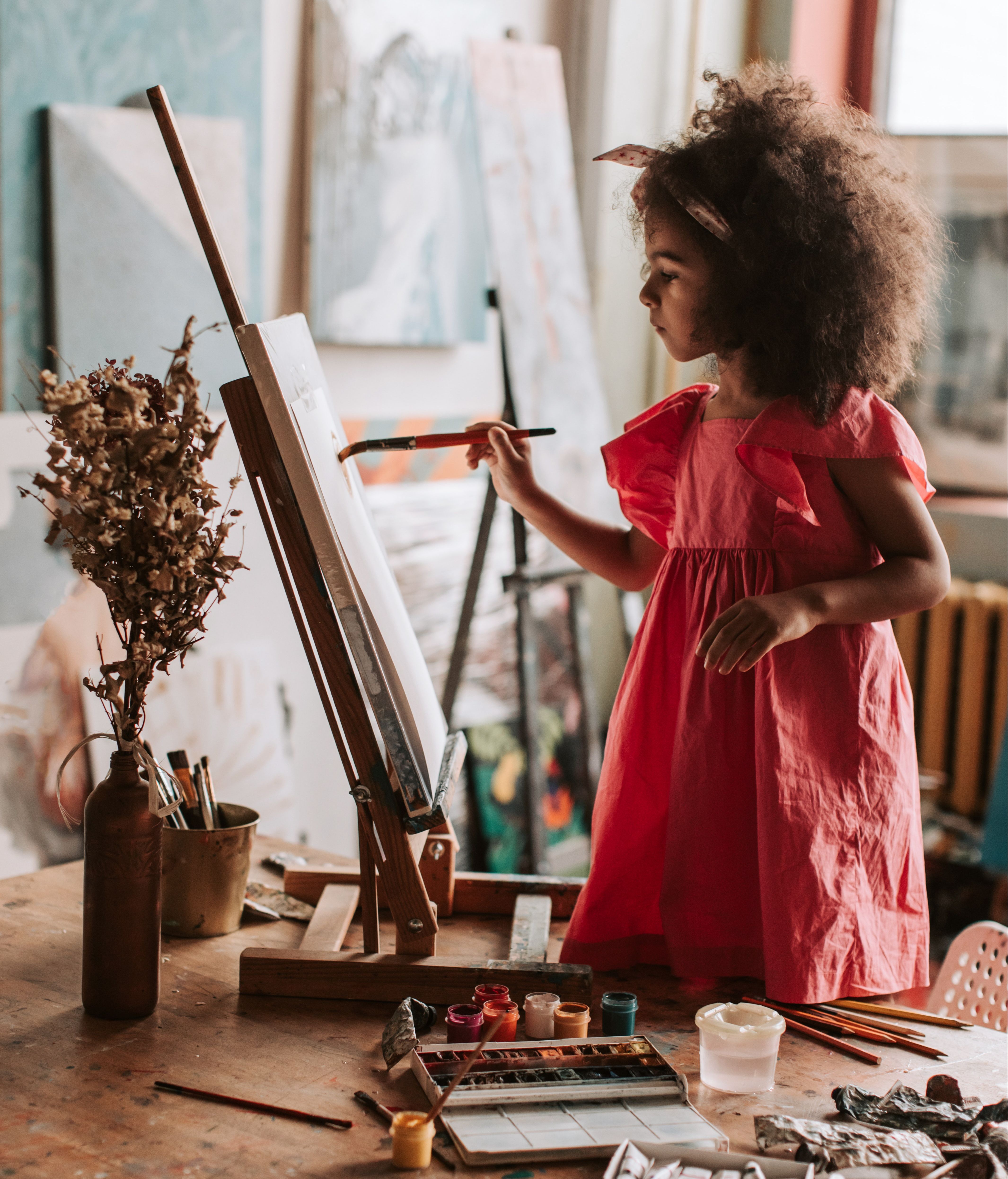 Ten en cuenta los gustos de tu hijo. FUENTE: Pexels