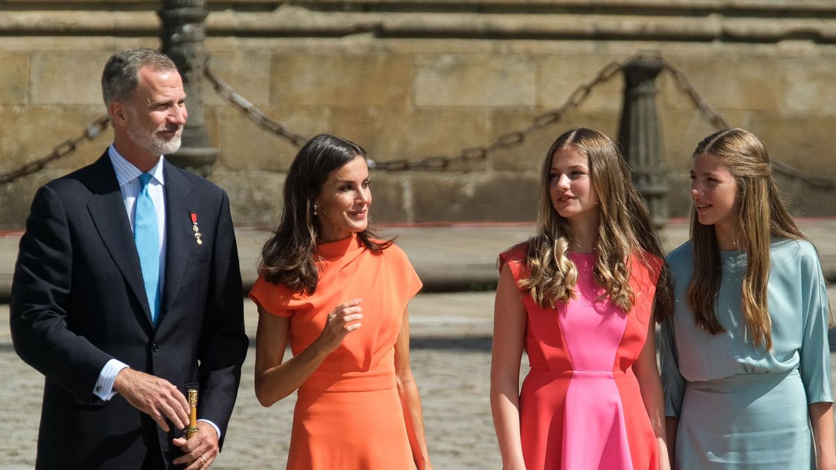 EL rey Felipe, la reina Letizia, la princesa Leonor y la infanta Sofía