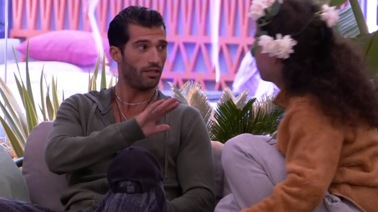 "Es que quiero a mi famila, mi familia es muy importante....Zzzzz"