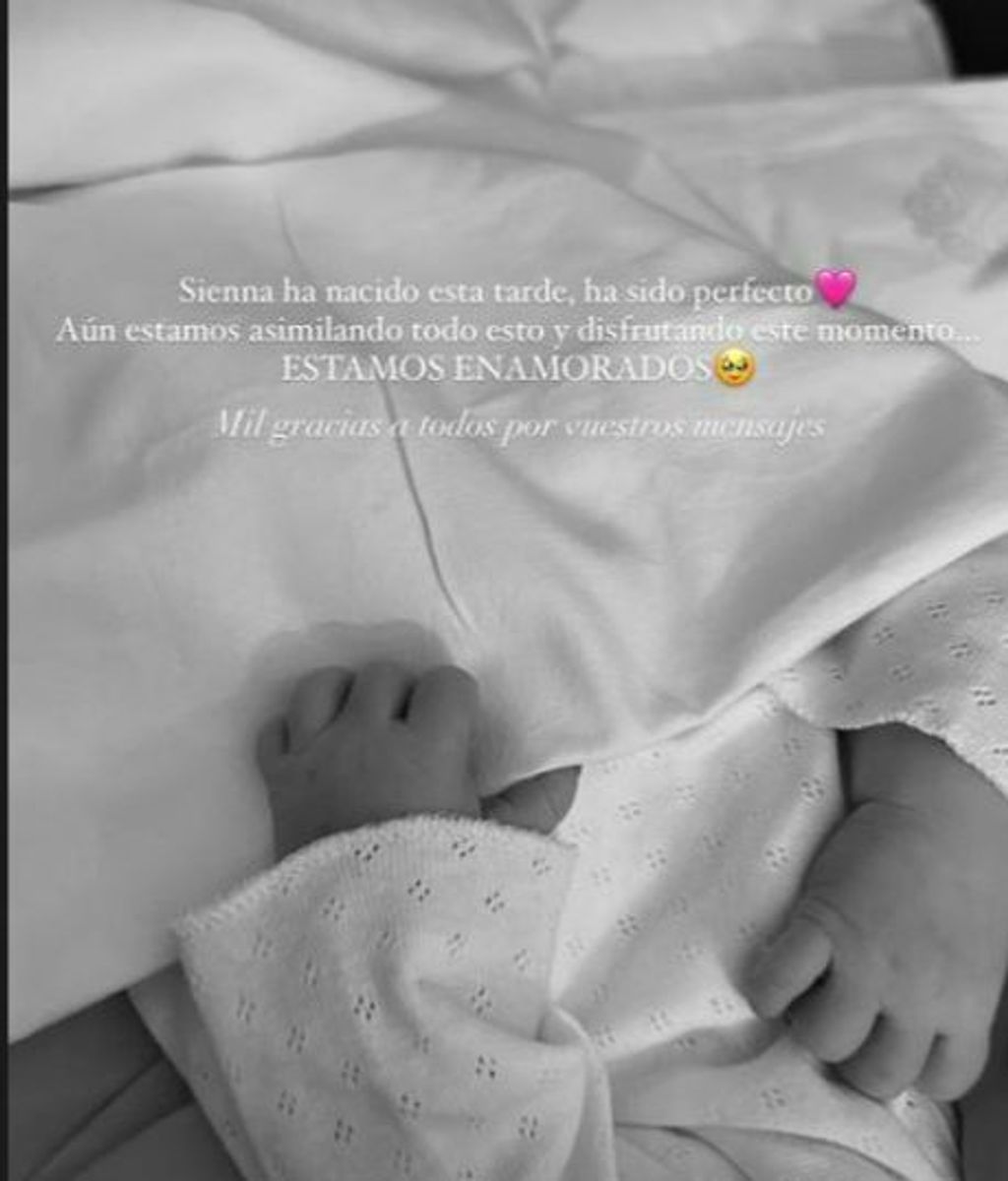 Laura Casabela anuncia el nacimiento de su hija
