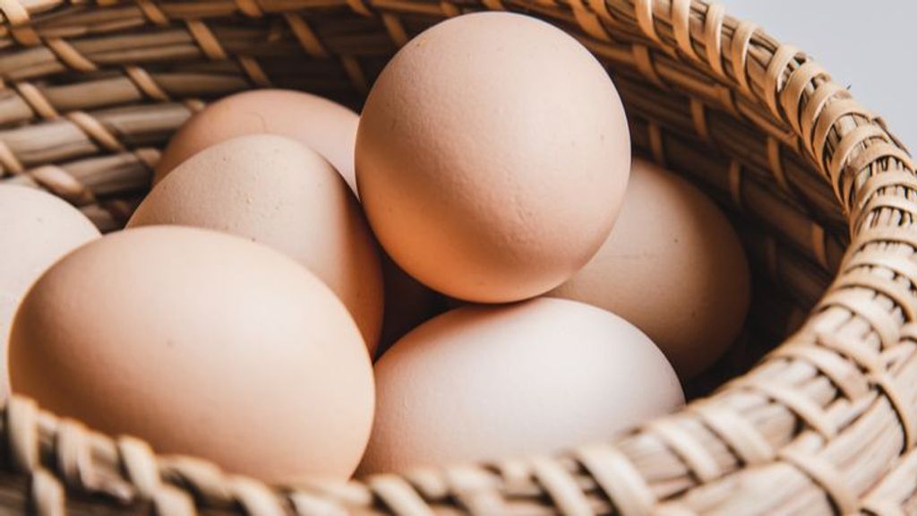 Día Mundial del Huevo: ¿Se deben dejar en la nevera?
