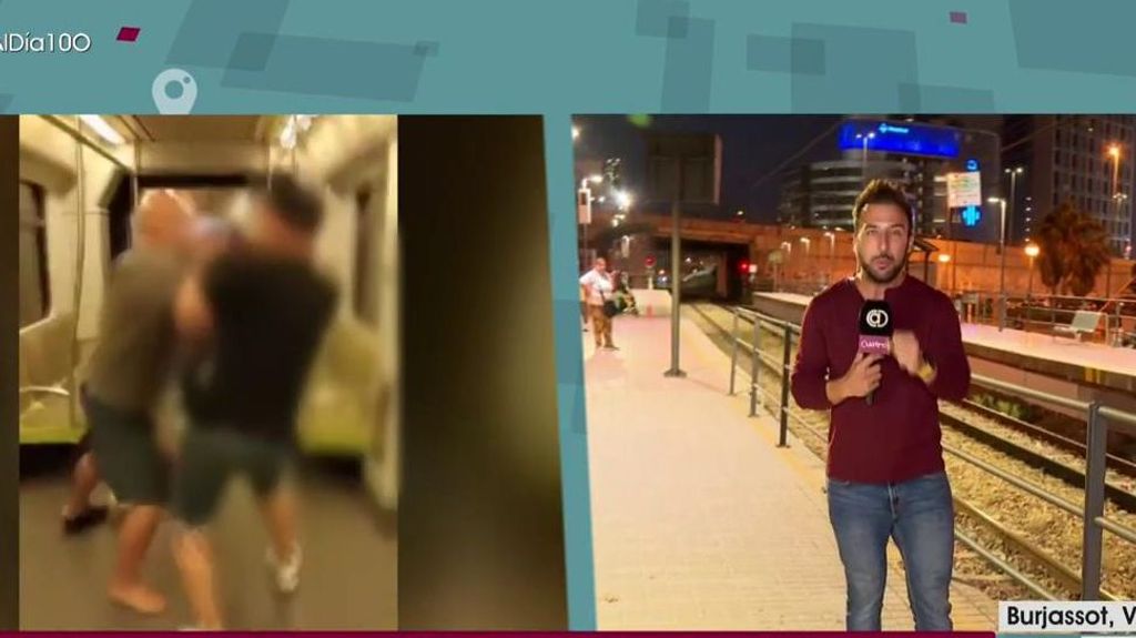 Se masturba delante de otros viajeros y la emprende a golpes cuando le increpan