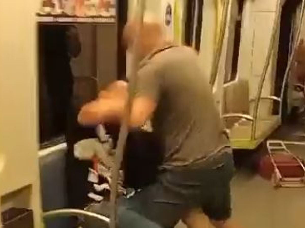 Un hombre se masturba en el metro de Valencia y se pelea con un pasajero