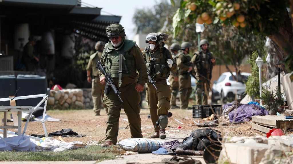 Matanza de Hamás en Kfar Aza; encuentran 40 bebés asesinados, algunos decapitados