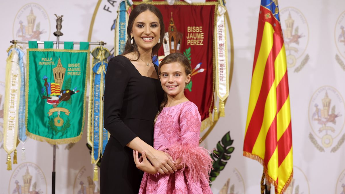 Mª Estela Arlandis Ferrando y Marina García Arribas, falleras mayores de València 2024