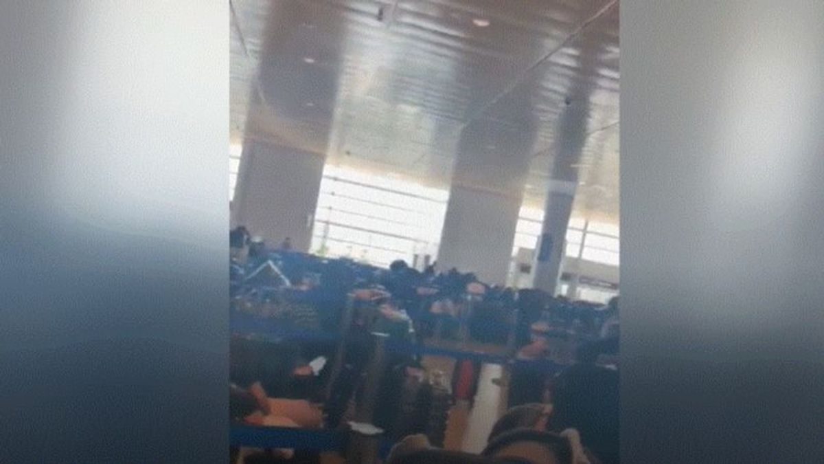 Las imágenes del miedo en el aeropuerto de Tel Aviv por un misil que ...