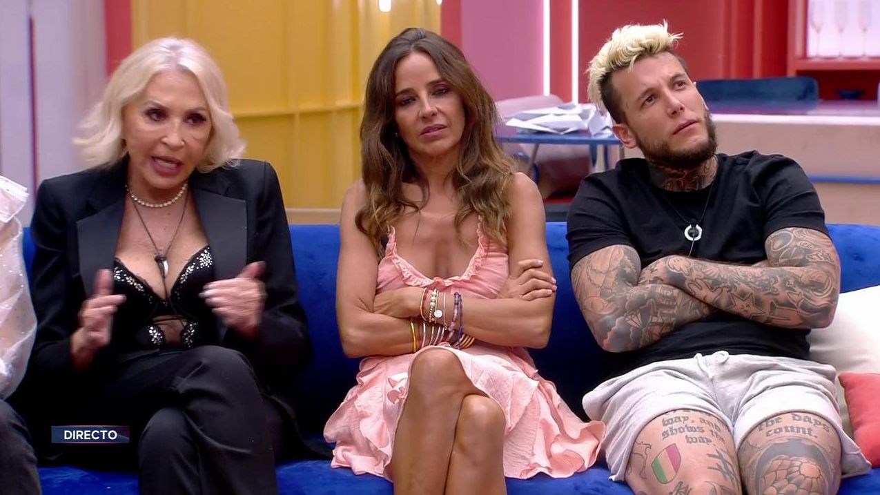 Laura Bozzo, molesta con Alex Caniggia