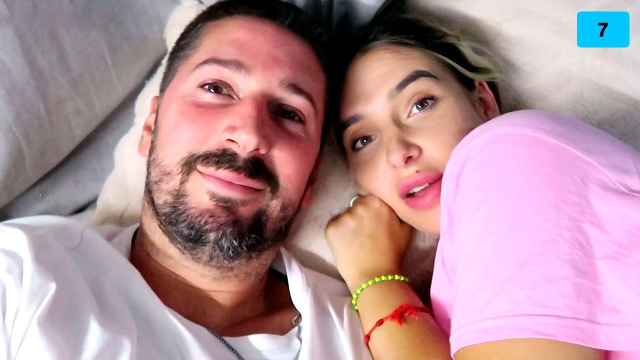 Patricia Pérez y Lester Duque enseñan su autocaravana (2/2)