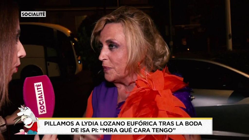 Lydia Lozano se lo pasa pipa en la boda de Isa y Asraf