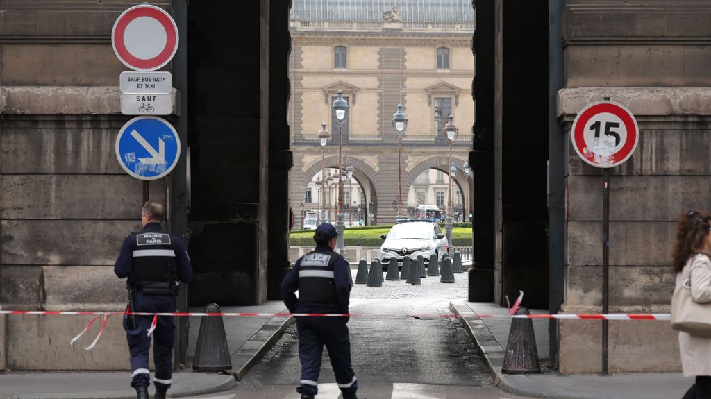 Más amenazas de bomba en Francia tras la del Louvre: evacúan la estación de Lyon y el Palacio de Versalles