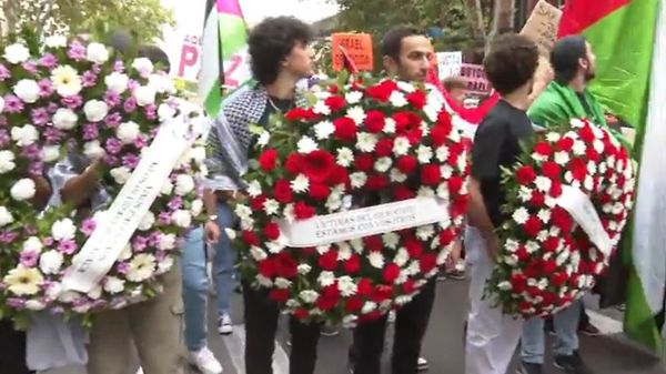 Multitudinaria manifestación en Madrid en apoyo al pueblo palestino