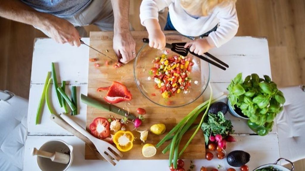 Comer de manera saludable, clave para evitar enfermedades comunes como el cáncer o la diabetes