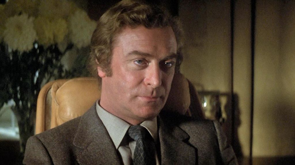 En terapia. Michael Caine brilla como un psiconalista que se ve envuelto en la caza de una asesina.