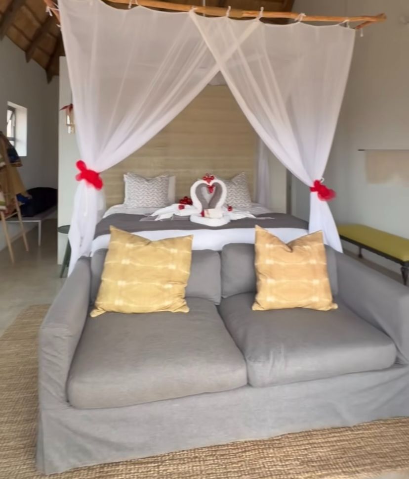 La habitación donde se hospedan Carolina Monje y Álex Lopera