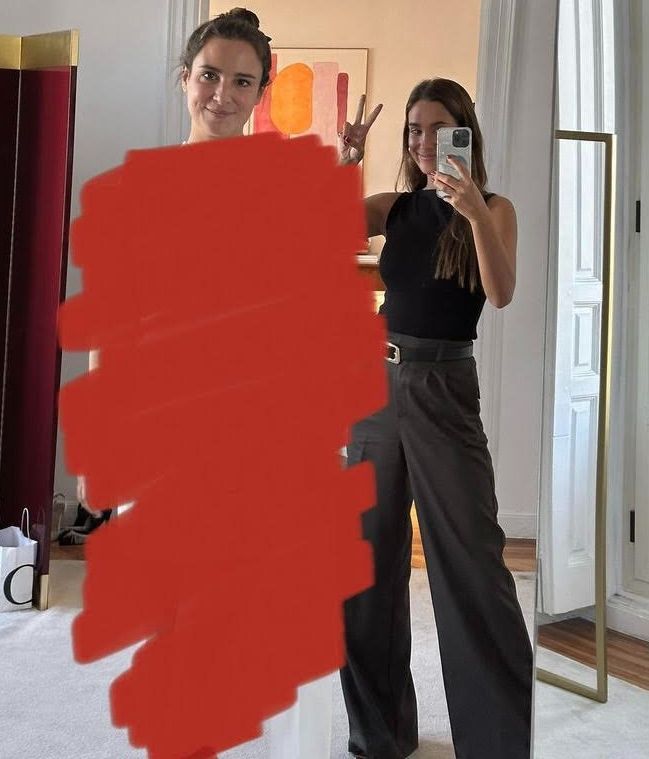 María Pombo comparte la imagen del vestido de novia de su hermana