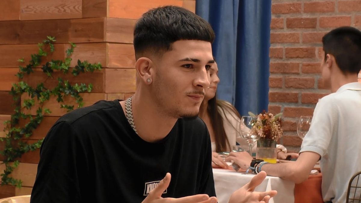 Un soltero de ‘First Dates’ deja a su novia por exceso de sexo: “Me iba a  dar anemia y todo, seco me dejó”