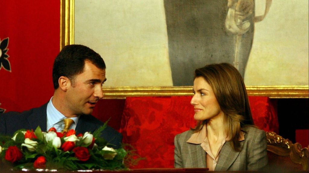 El encuentro de Letizia y Felipe en los Premios Príncipe de Asturias cuando no sabíamos que eran novios