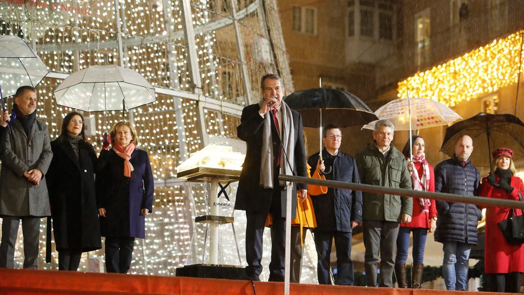 El alcalde de Vigo, Abel Caballero, durante el acto del apagado de las luces de Navidad de Vigo