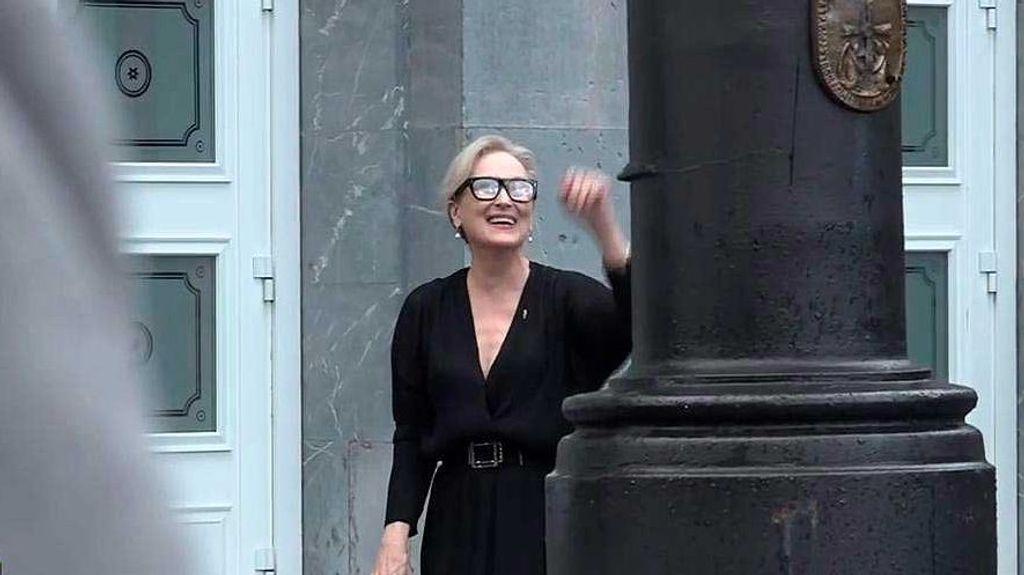 Meryl Streep, abrumada ante la ovación a su llegada a los Premios Princesa de Asturias