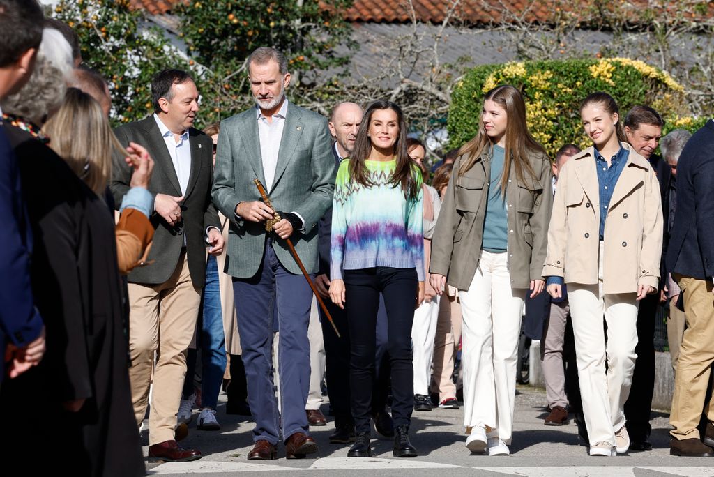 EN IMÁGENES | La Familia Real visita Arroes, Peón y Candanal, galardonadas con el premio Pueblo Ejemplar de Asturias 2023