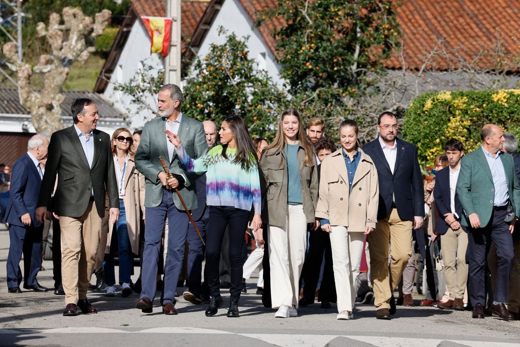 EN IMÁGENES | La Familia Real visita Arroes, Peón y Candanal, galardonadas con el premio Pueblo Ejemplar de Asturias 2023