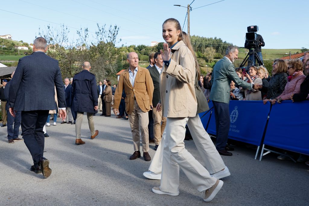 EN IMÁGENES | La Familia Real visita Arroes, Peón y Candanal, galardonadas con el premio Pueblo Ejemplar de Asturias 2023