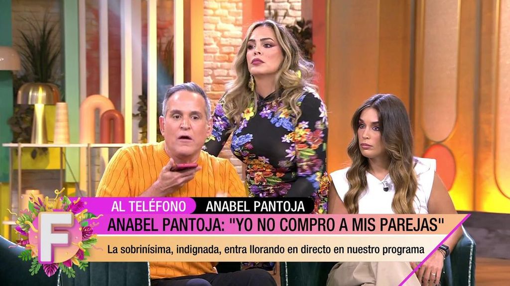 Anabel Pantoja entra llorando en 'Fiesta'