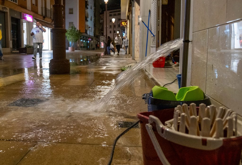 Los daños que ha causado la borrasca Bernard a su paso por Andalucía, en imágenes