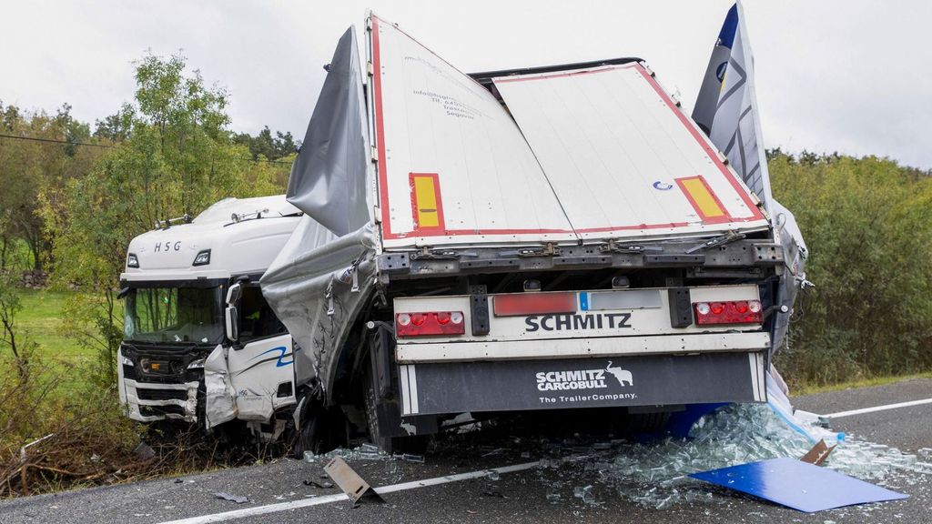 Una madre y sus tres hijos fallecen en un accidente de tráfico