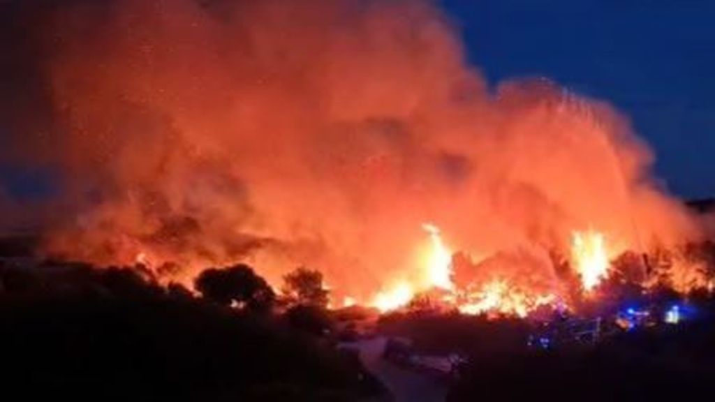 Buscan a un presunto pirómano que estaría detrás de los incendios provocados en El Saler, Valencia