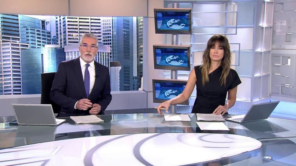 Con David Cantero e Isabel Jiménez Informativos Telecinco 2023 Mediodía 24/10/2023
