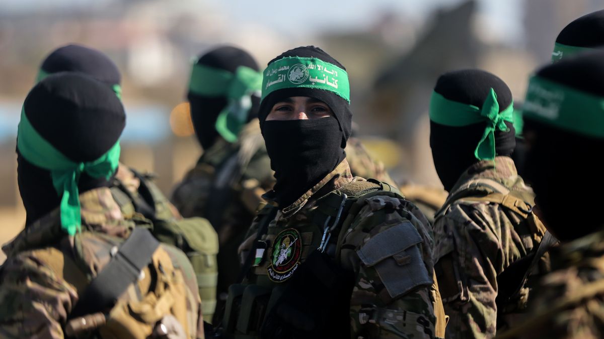Israel comparte el audio de un terrorista de Hamás: “Papá, abre WhatsApp y mira cuántos he asesinado”
