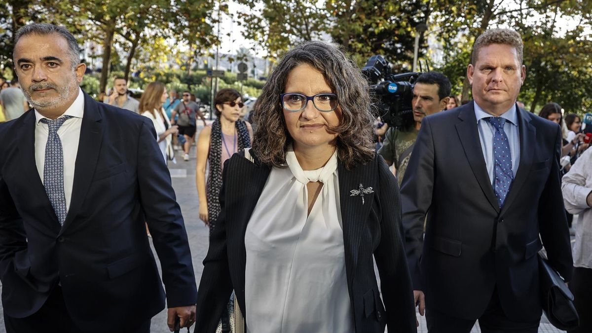 Oltra llegando a la Ciudad de la Justicia de Valencia