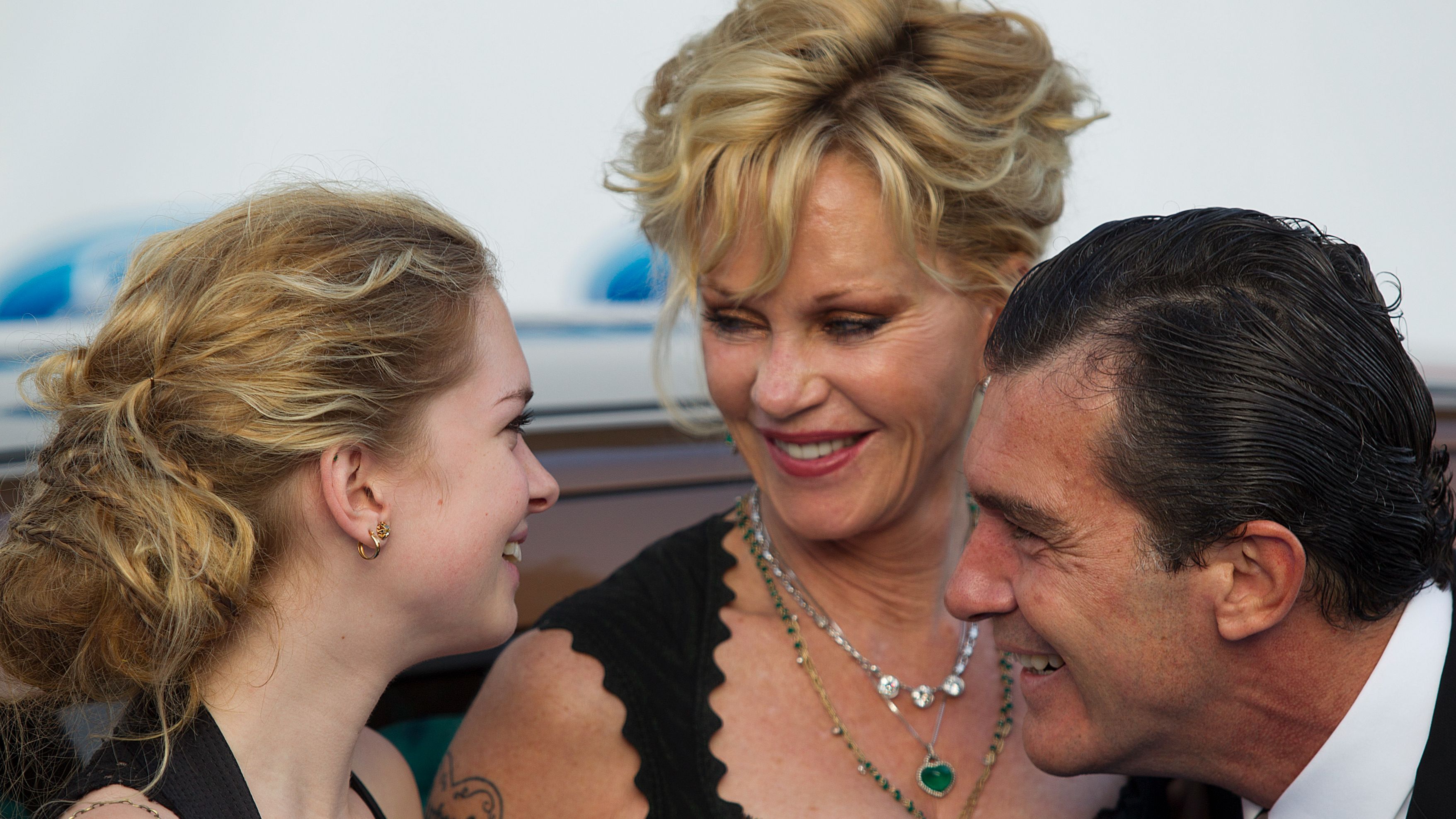 Stella, Melanie Griffith y Antonio Banderas