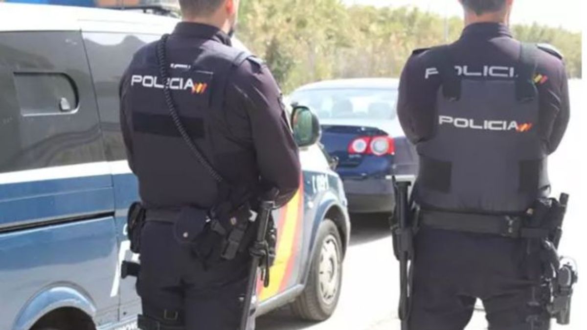 Dos personas resultan heridas en un tiroteo en Marbella, Málaga