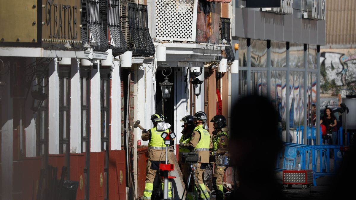 La zona de Atalayas de Murcia registra un incendio 28 días después de la tragedia en Teatre que acabó con 13 muertos
