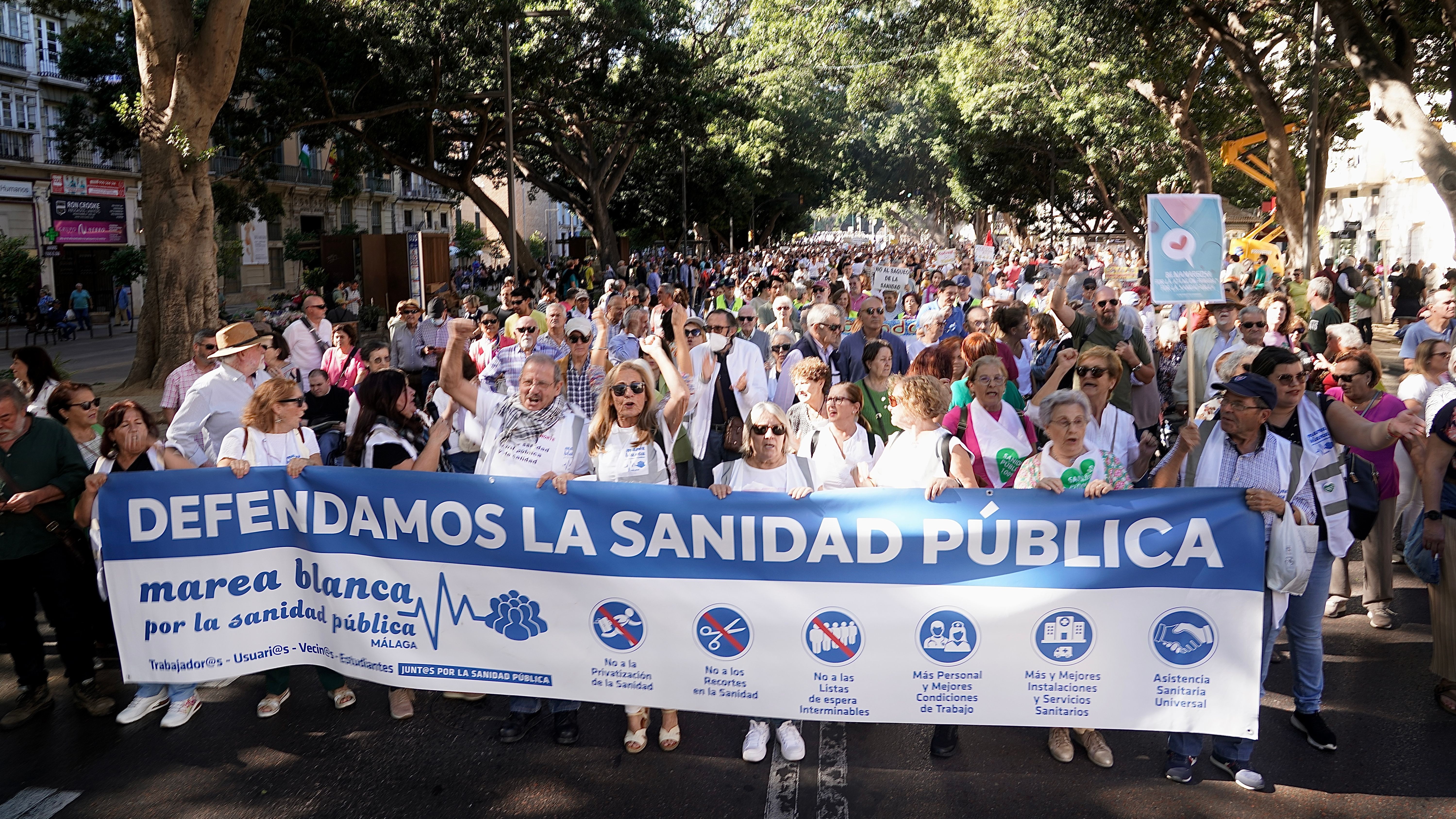 Manifestación de Marea Blanca en Málaga