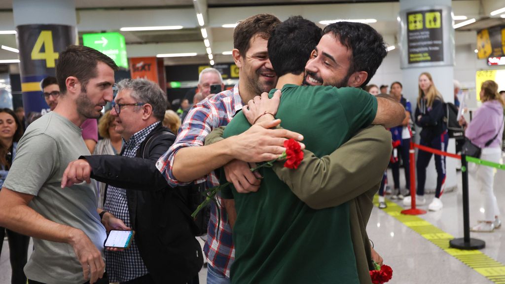 El rapero Valtònyc recibe una calurosa bienvenida en Mallorca tras cinco años en Bélgica